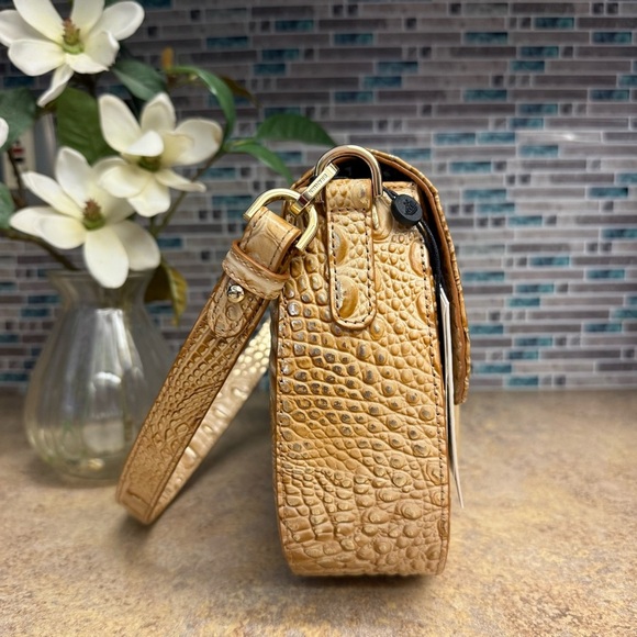 NWT Brahmin Cynthia Honey Brown gold purse - Picture 4 of 8